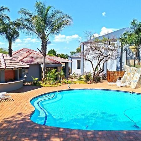 Ultimate Sky _ 2 Bedroom Villa Pretoria Exterior photo
